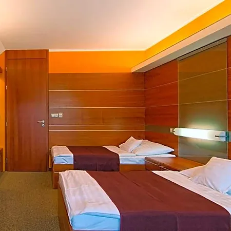 Hotel Vz Merin 3*
